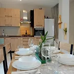 Guest house Tra Mare E Montagna - Sauna E Piscina 4*
