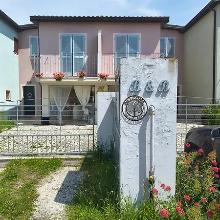 Penzion Tra Mare E Montagna - Sauna E Piscina *